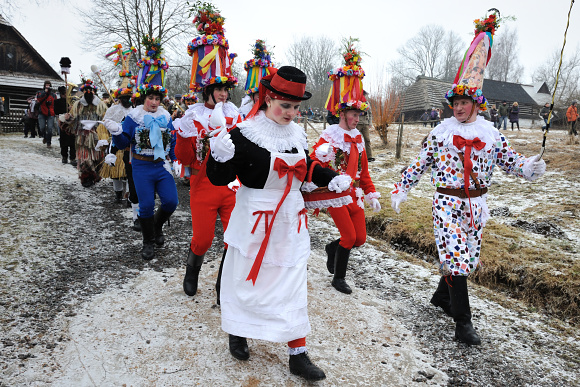 Přípravy masopustu- únor – ZRUŠENO